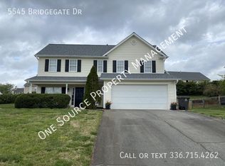 5545 Bridgegate Dr, Winston Salem, NC 27106