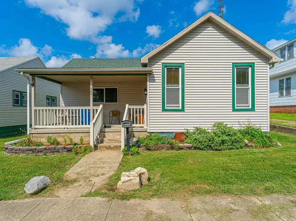 522 3rd St, Lincoln, IL 62656