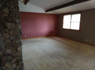 4560 Canterbury Rd, North Olmsted, OH