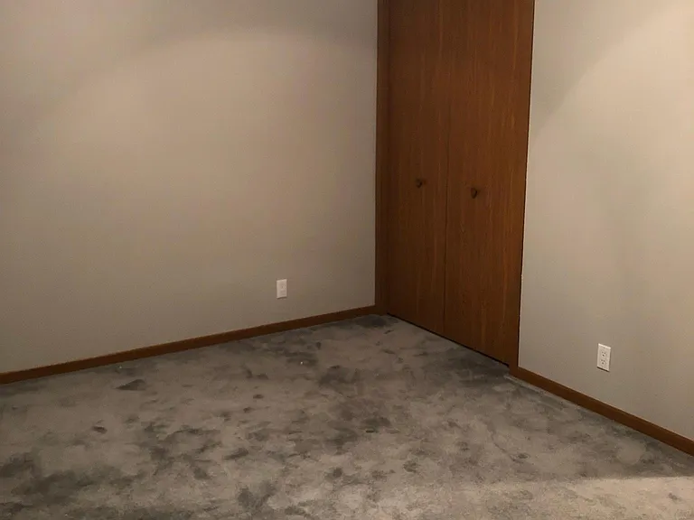 1240 Daleview Dr #2 — Photo 8