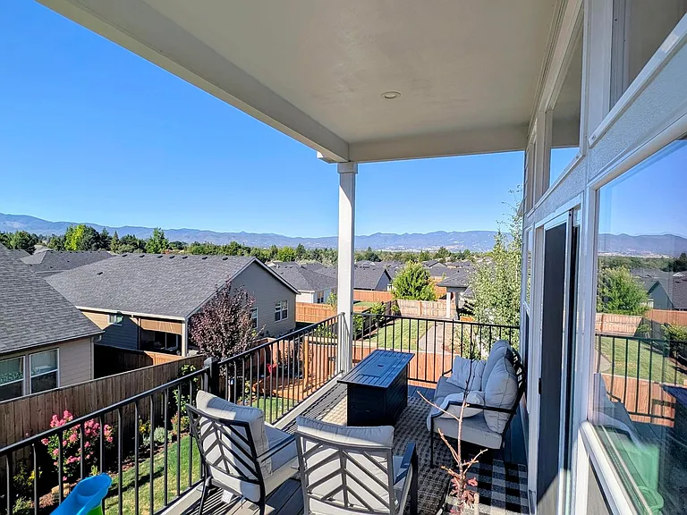 3282 Sky Way — Photo 29