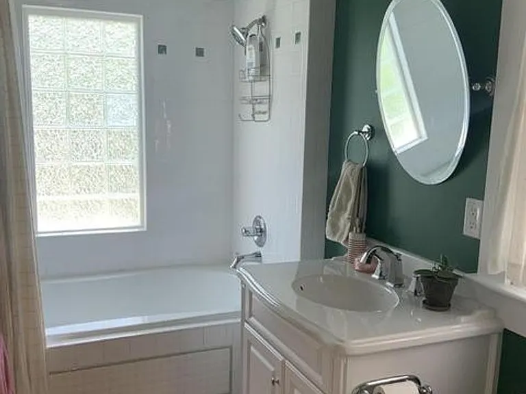 375 E Maine Ave — Photo 19