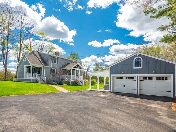 2nd image of 3 Walters Dr