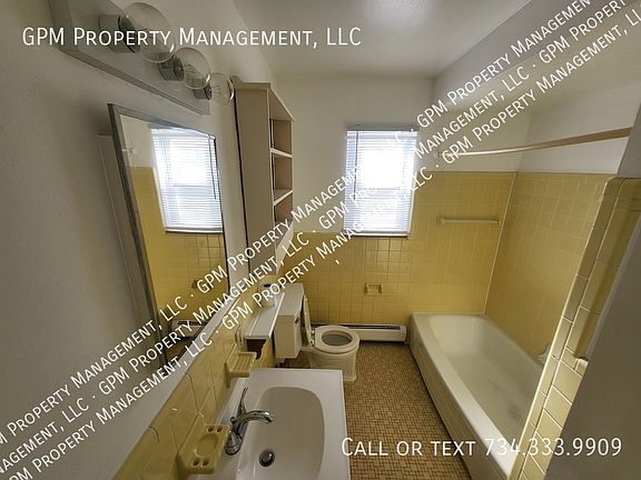 4th image of 2436 Fort Park Blvd #2436