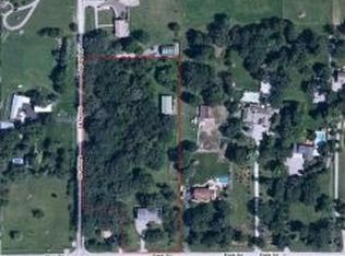45W962 Plank Rd, Hampshire, IL 60140