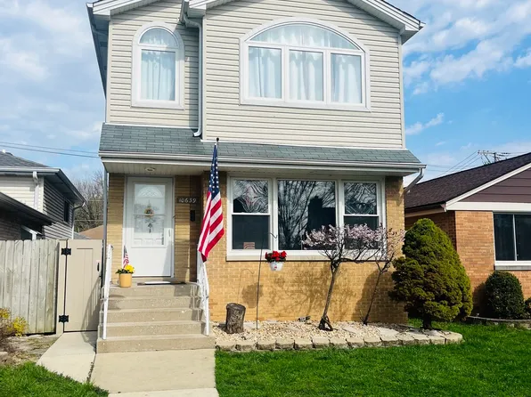 10639 S Whipple St, Chicago, IL 60655