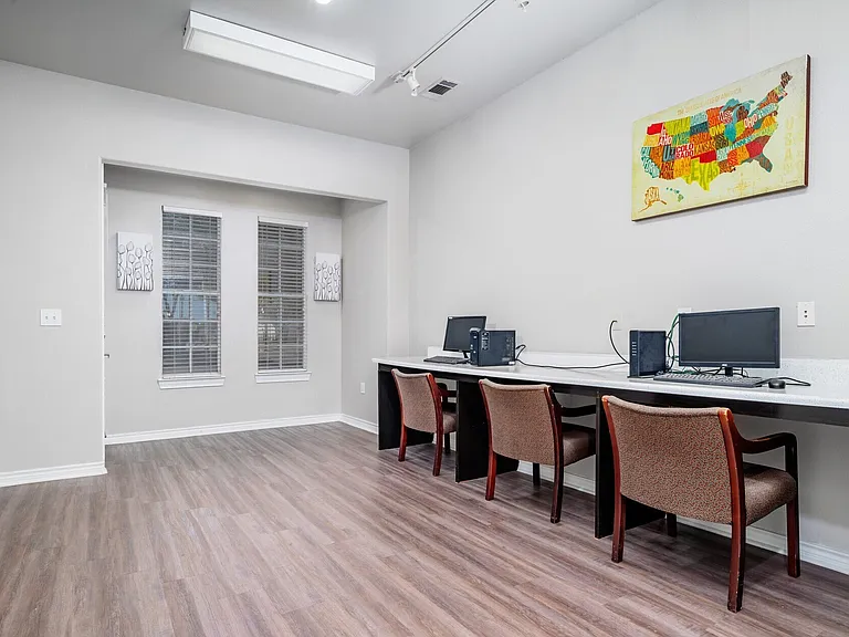 Houston Street Townhomes — Photo 14