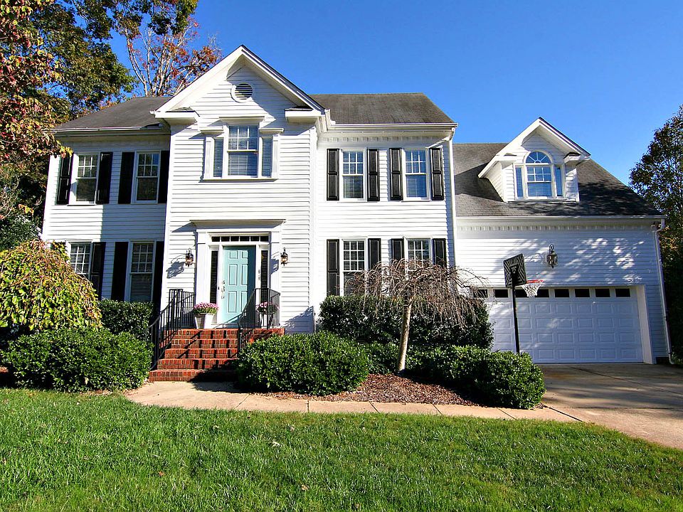 100 Greycliff Ct, Cary