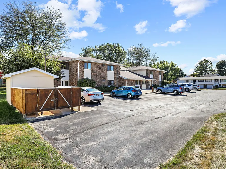 501 Alan Dr #204 — Photo 25
