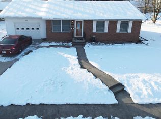 651 W Centennial St, Nappanee, IN 46550