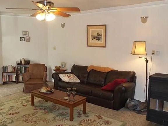 Lving Room (furniture not included)