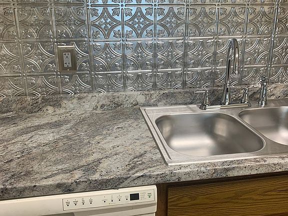 4th image of 2821 Emerson Ave APT 30