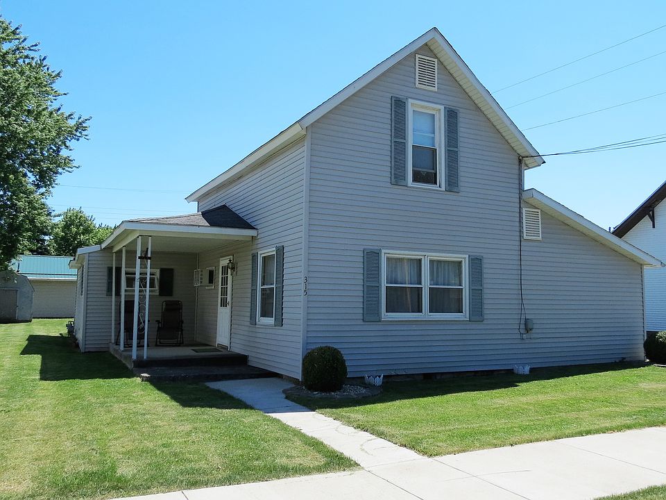 Nice Lines--Vinyl Siding
