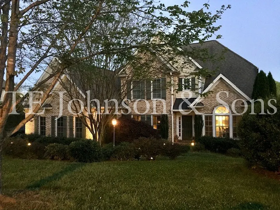 5540 Brookberry Farm Rd
