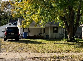 19 Linden Ave APT B, Vermillion, SD 57069