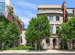 460 W Huron St, Chicago, IL 60654