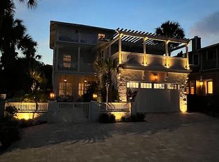 1628 Beach Ave, Atlantic Beach, FL 32233