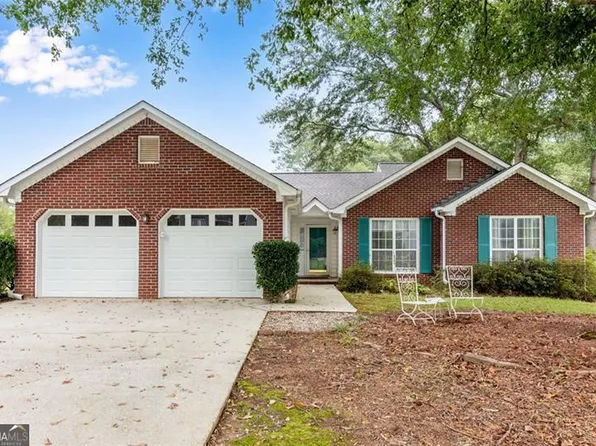 1615 Summit View Way, Snellville, GA 30078