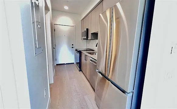 133rd St, Surrey — Photo 3