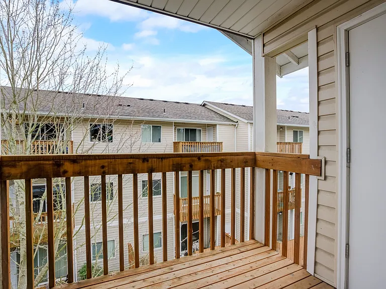 Legacy Oaks Apartments — Photo 42