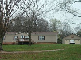 11040 Canoe Branch Rd, Castalian Springs, TN 37031