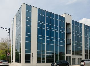 500 W Division St UNIT 1, Chicago, IL 60610