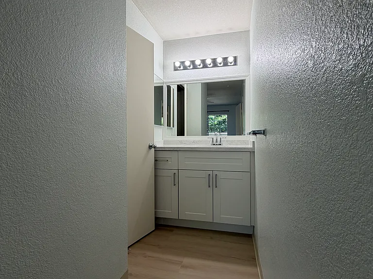 441 Mananai Pl #40-F — Photo 12