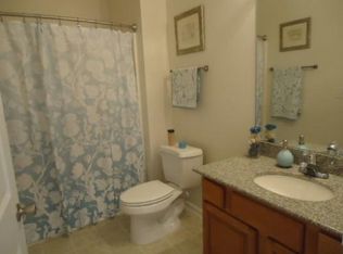 125 Amaryllis Dr APT 204, Wilmington, NC 28411