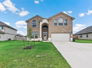 2045 Rock Ridge Ave, Bryan, TX 77807