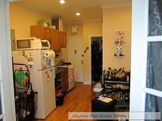 Rented by Magnum Realty Holdings, LLC | media 20