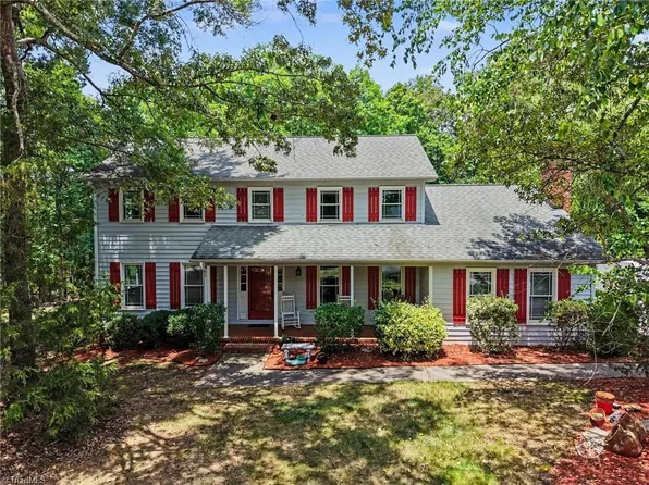 1801 Dantzler Dr, High Point, NC 27265