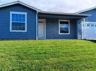 352 Quail Cir, Talent, OR 97540