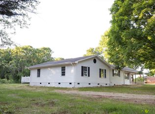 2234 John Dodd Rd, Wellford, SC 29385