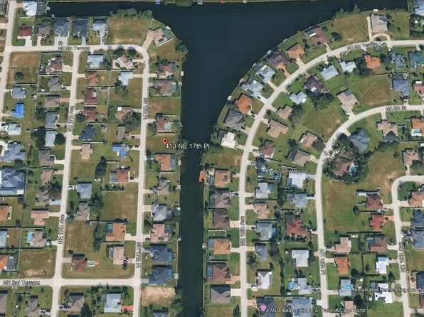 413 NE 17th Pl, Cape Coral, FL 33909