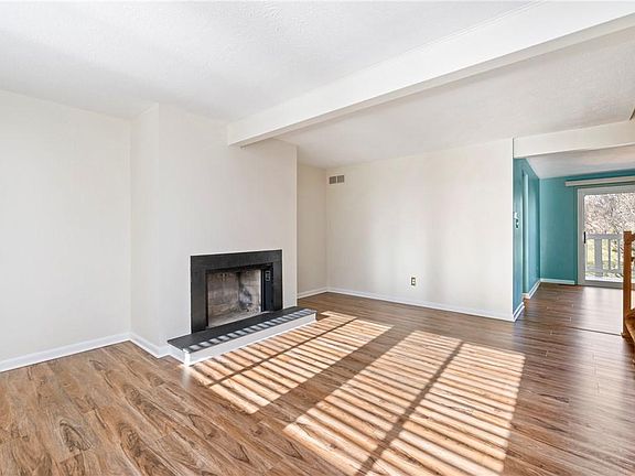 3rd image of 105 Duquesne Blvd