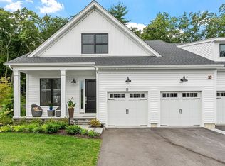 15 Lyons Ln #15, Boxborough, MA 01719