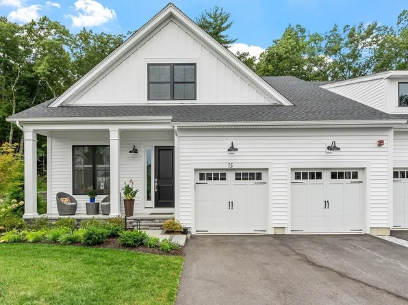 15 Lyons Ln #15, Boxborough, MA 01719