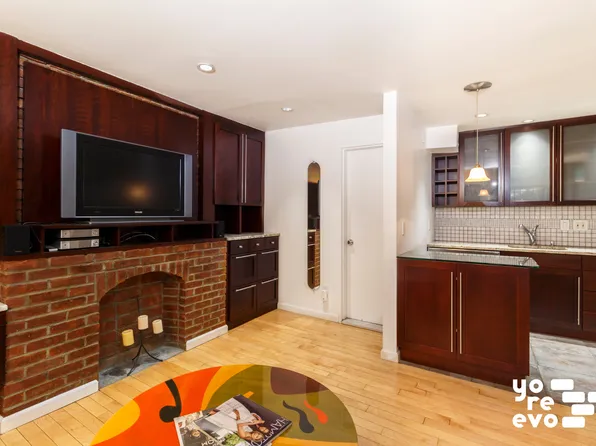 318 West 15th Street image 6 of 10