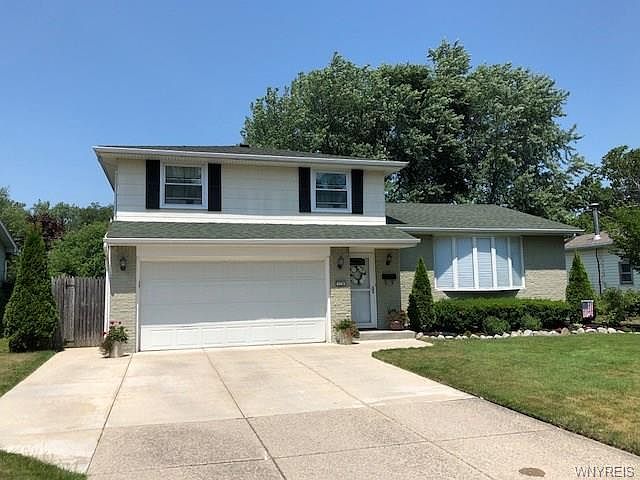 1st image of 110 Jeffrey Dr