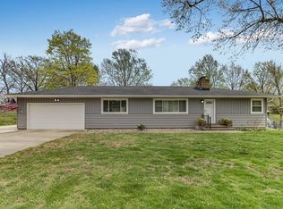 2611 S Maybrook Ave, Independence, MO 64057