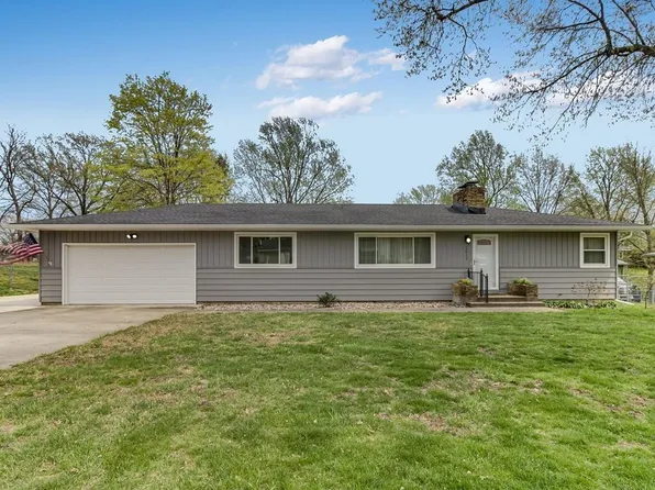 2611 S Maybrook Ave, Independence, MO 64057