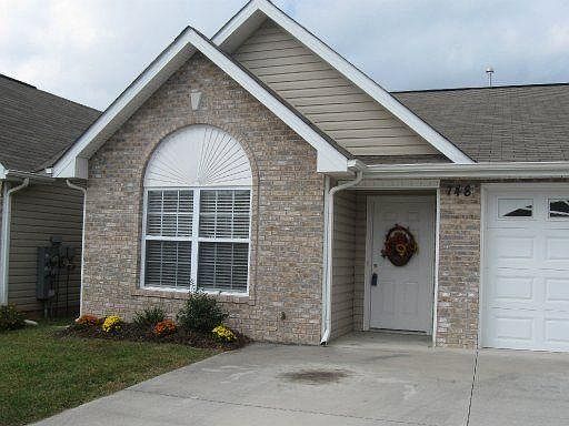 1st image of 748 High Point Way