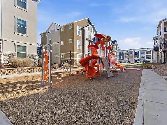 3rd image of 13221 S Dominica Ln Unit 204