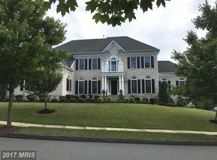 17720 Auburn Village Dr, Sandy Spring, MD 20860