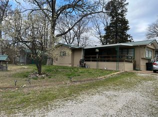 667 Henderson St, Branson, MO 65616