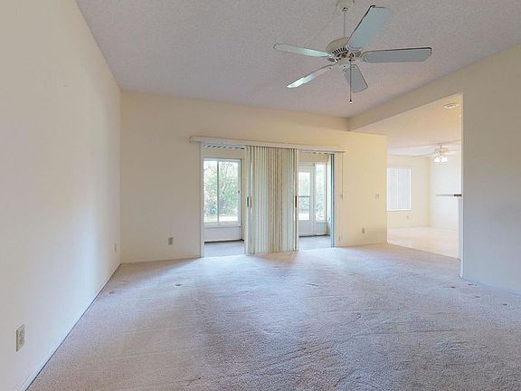 5th image of 1391 California Dr