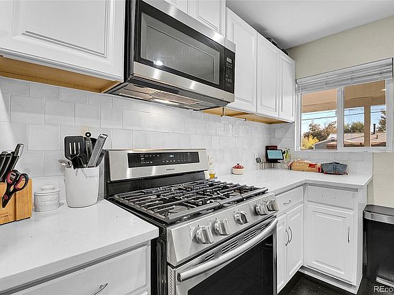 4th image of 2626 S Hooker Street