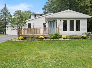 25 Sunderland Trl, Rochester, NY 14624