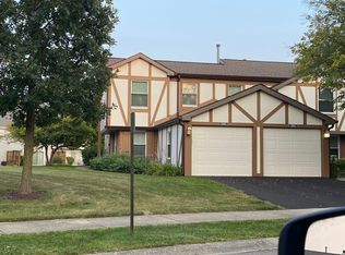 0N705 Bedford Ln, Winfield, IL 60190