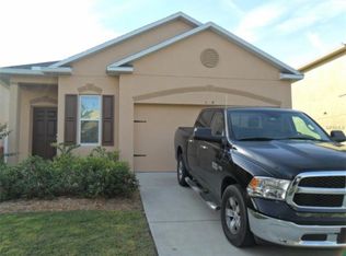 13303 Waterford Castle Dr, Dade City, FL 33525